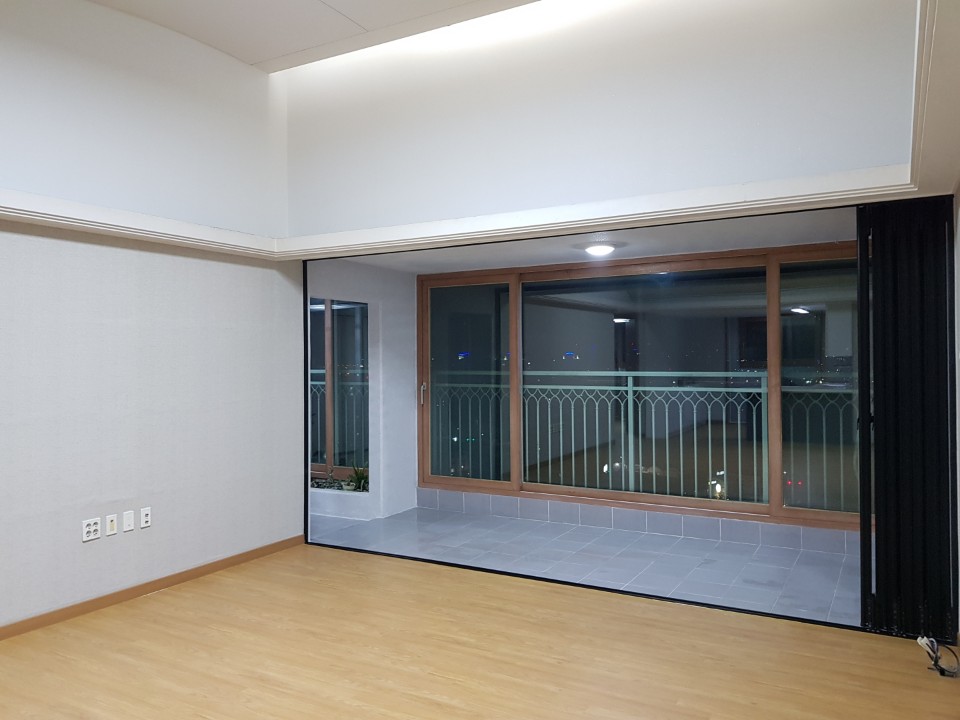 2000769928_4UEp37FY_fb095b899e7ec994d69db2d9fb56441b062e120f.jpg 이미지크게보기